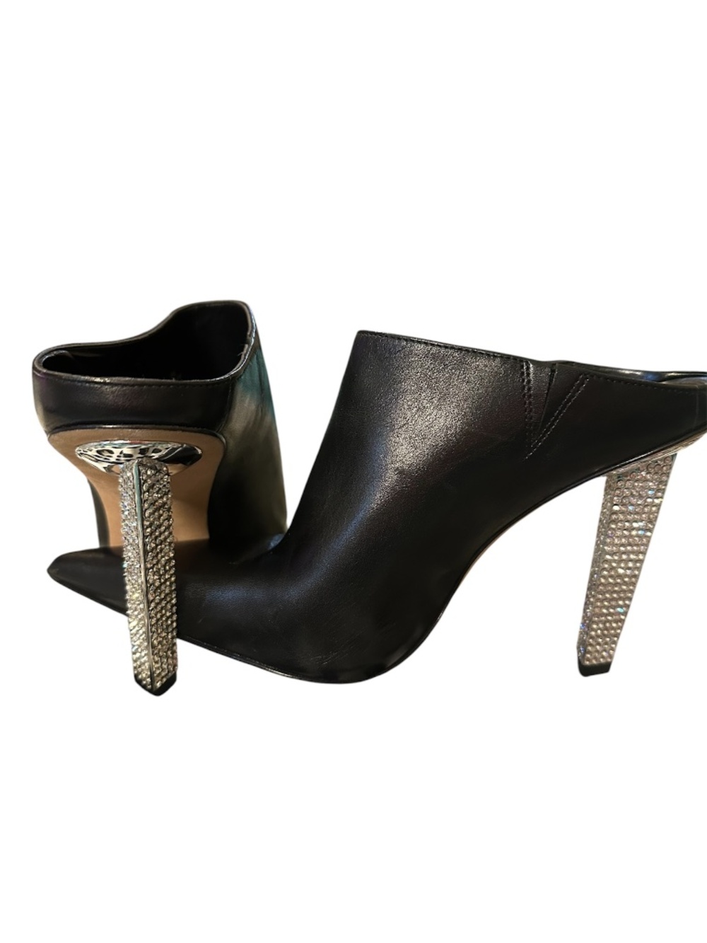RARE Michael Kors Halle Mule Pump - Fall 2024 Market Sample - Black - Size 6B - Picture 2 of 2